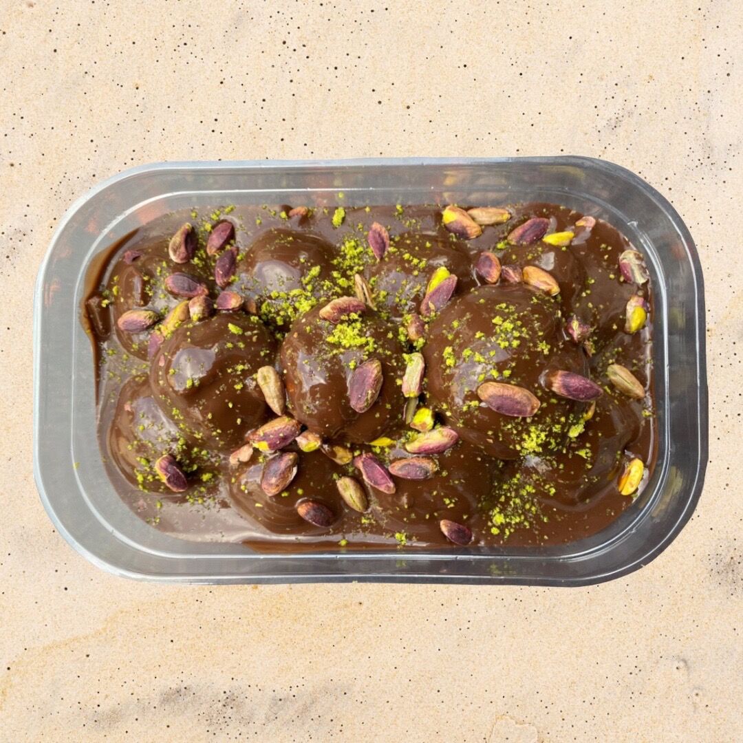 Fıstıklı Belçika Çikolatalı Profiterol (500g.)