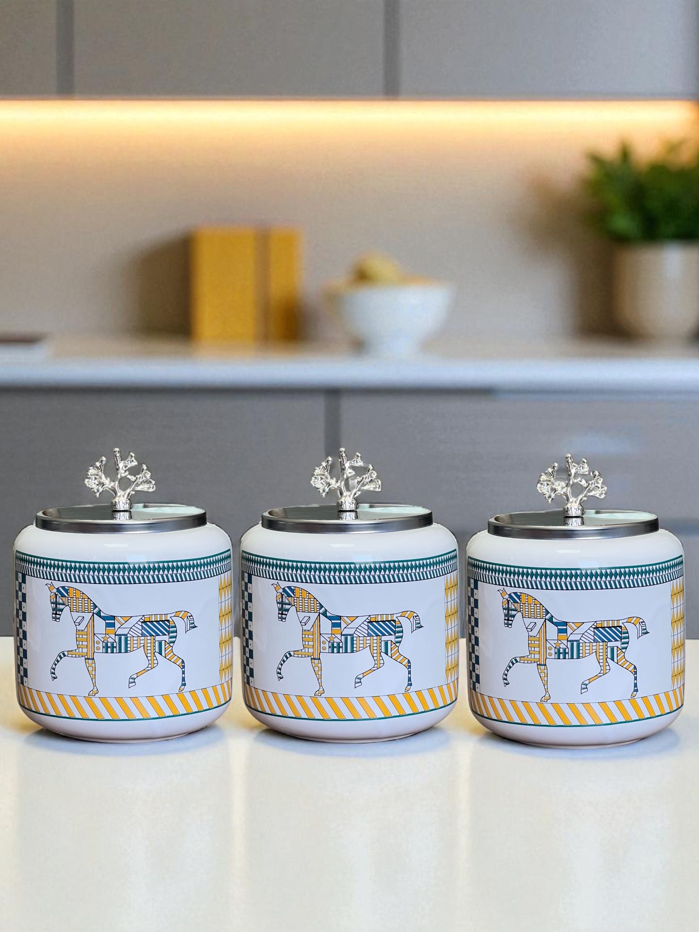 Baharatlık 3 lü Oval Büyük Boy Kahve Köşesi Seti 1400 ml (Çay,Kahve,Şeker) Sarı Geometrik At Desen GÜMÜŞ