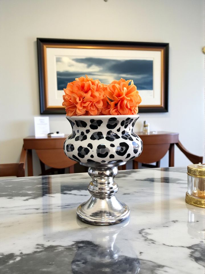 Dekoratif Obje Ayaklı Saksı Gri Leopar GÜMÜŞ