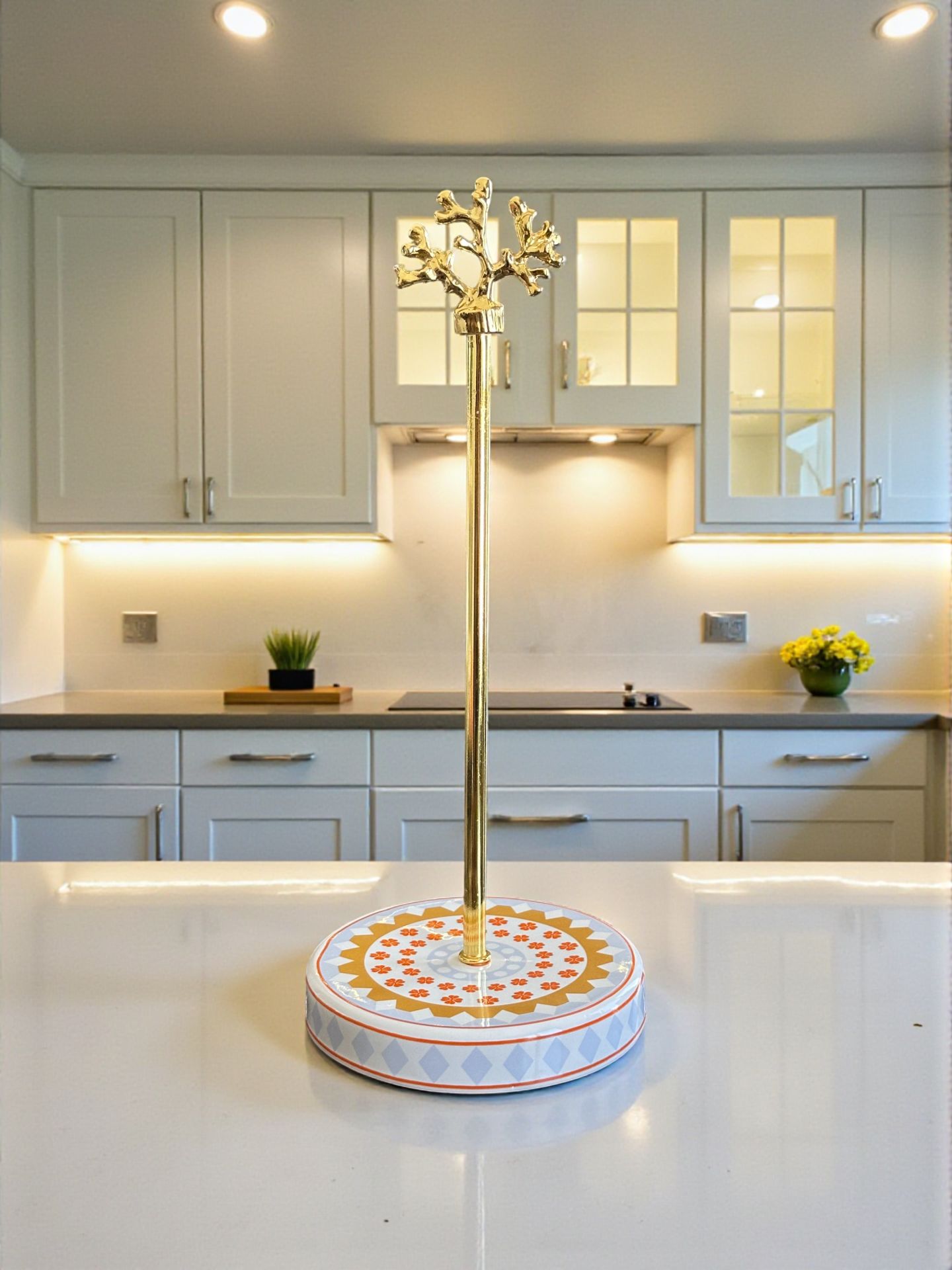 Kağıt Havluluk Rulo Peçetelik Mutfak Aksesuarı Seramik Geometrik Yonca Desen Gold