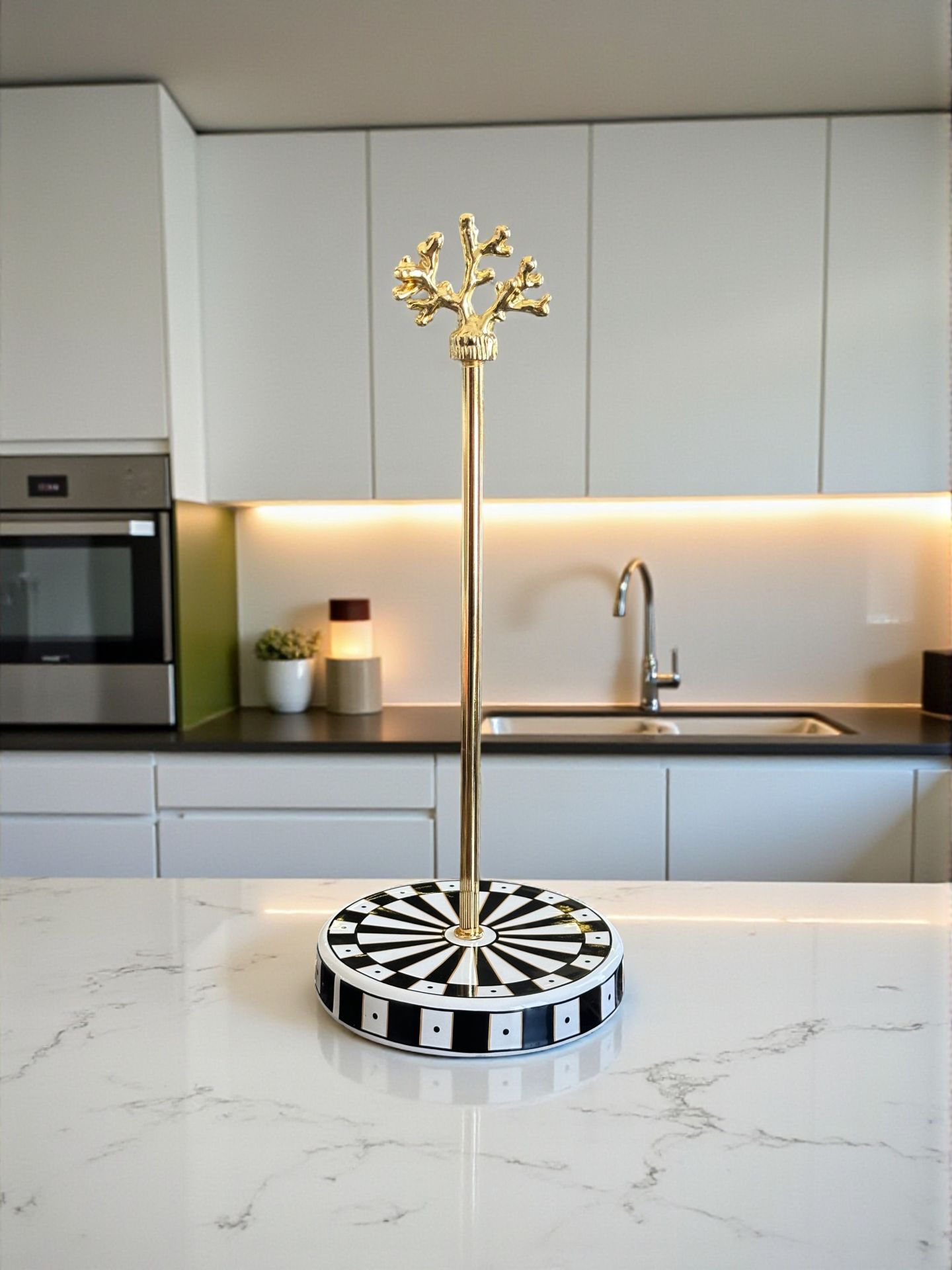 Kağıt Havluluk Rulo Peçetelik Mutfak Aksesuarı Seramik Siyah Dama Dik Desen Gold