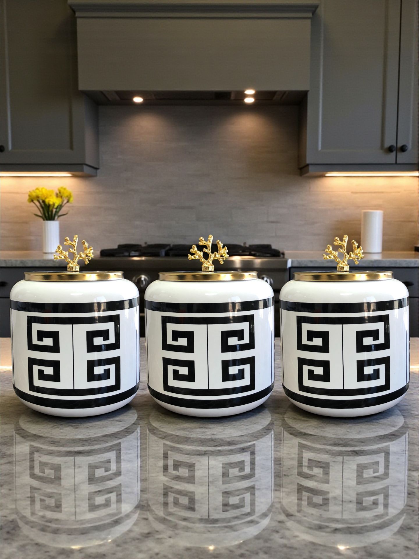 Büyük Boy Kahve Köşesi Seti Oval Baharatlık 1400 ml (Çay,Kahve,Şeker) Siyah Versa Desen Gold