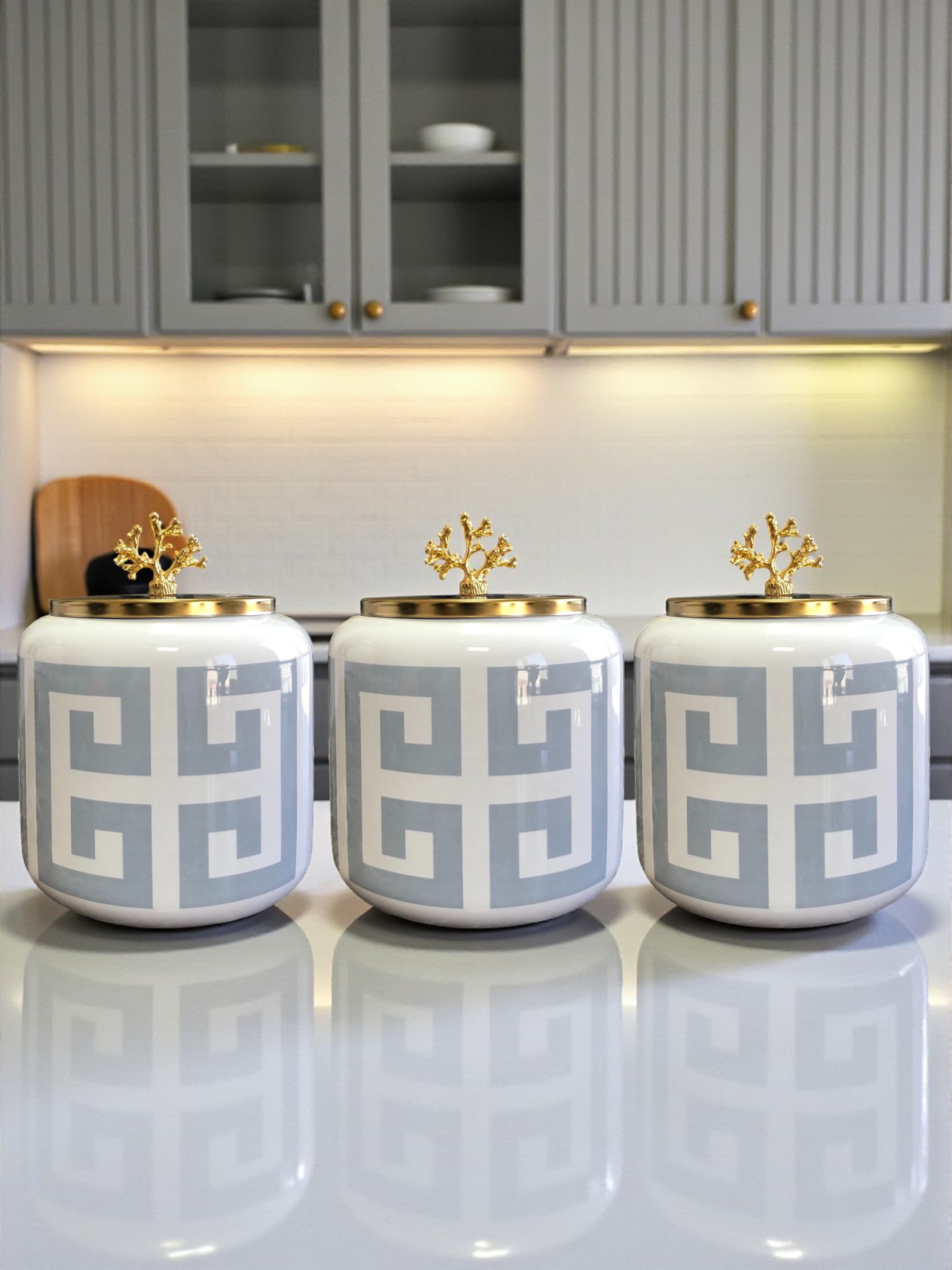 Büyük Boy Kahve Köşesi Seti Oval Baharatlık 1400 ml (Çay,Kahve,Şeker) Gri Versa Desen Gold