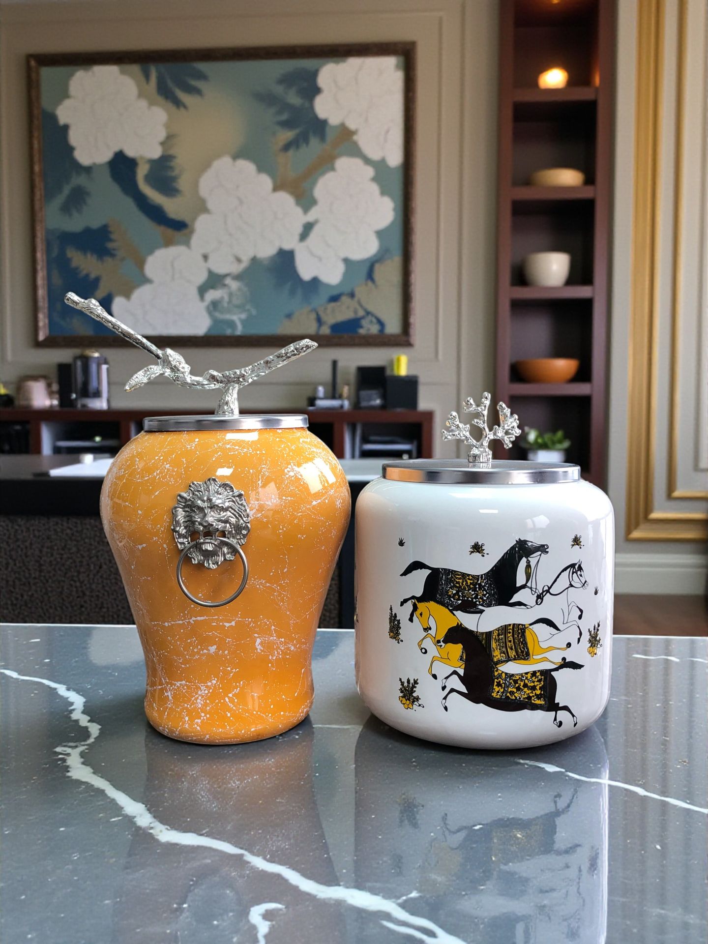 Soft Sarı Beyaz Mermer Şah Koyu Herm Desen Oval GÜMÜŞ