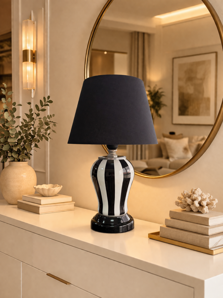 Abajur Aydınlatma Şah Siyah Dik Çizgi Siyah Şapka GÜMÜŞ