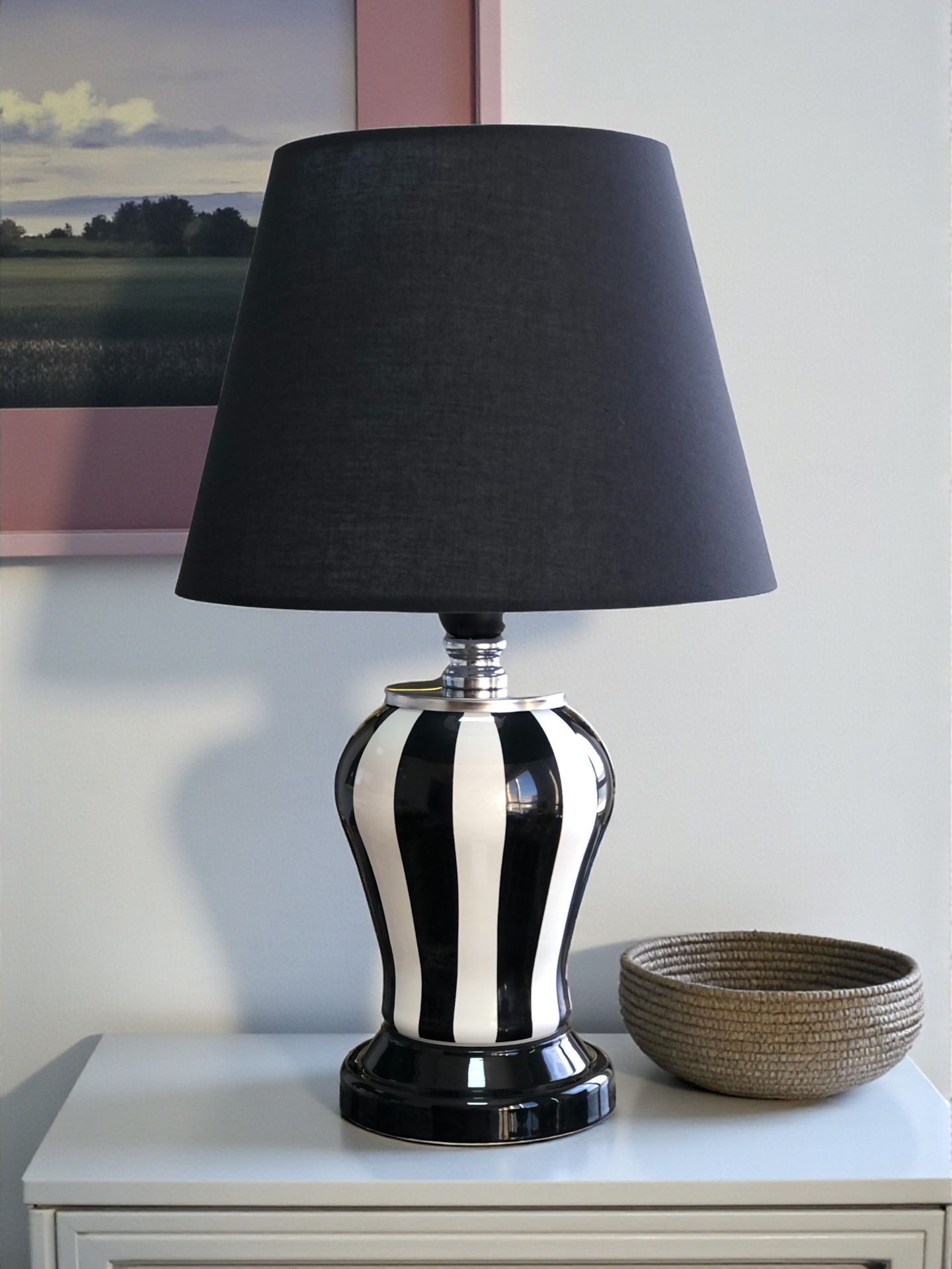 Abajur Aydınlatma Şah Siyah Dik Çizgi Siyah Şapka GÜMÜŞ