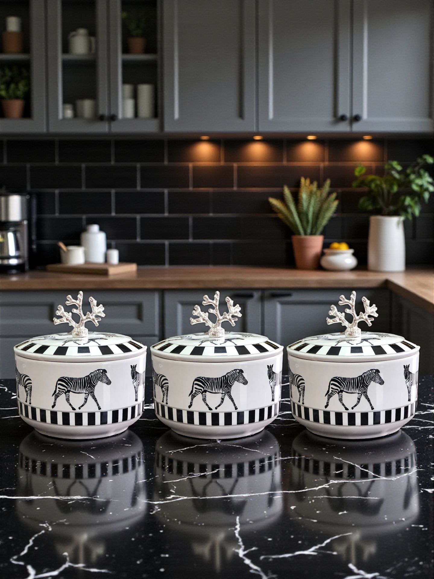 Mutfak Aksesuarı 3 lü Kahvaltılık Saklama Kabı Baharatlık Şekerlik Zebra At Desen GÜMÜŞ