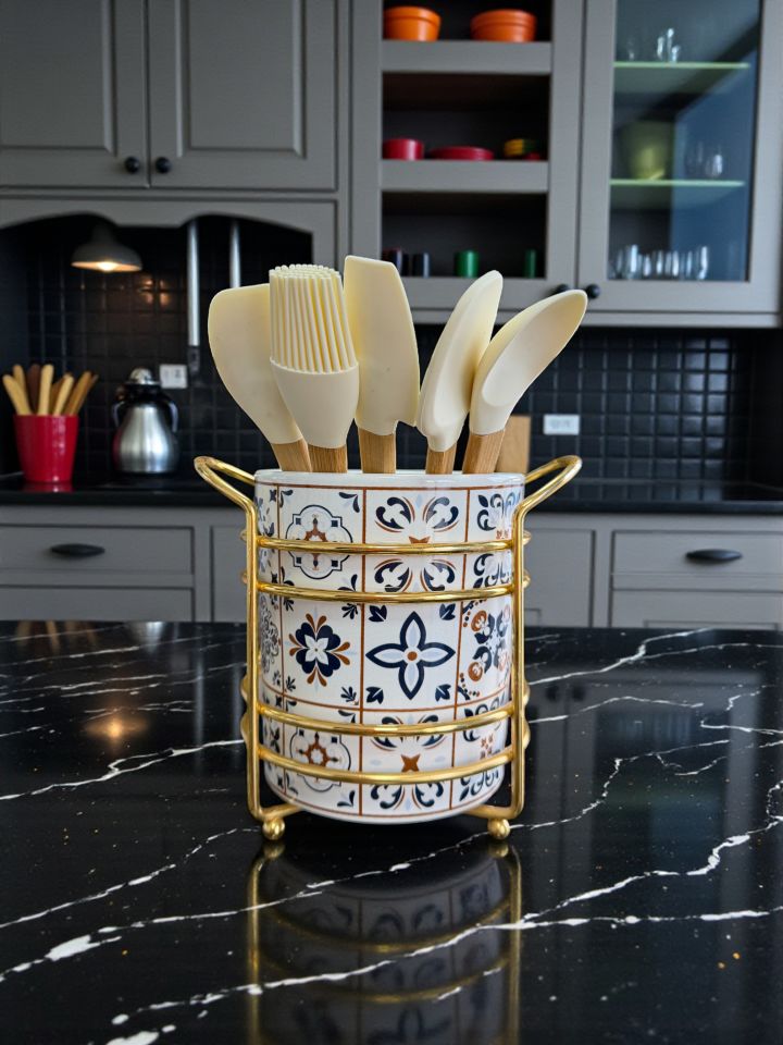 Mutfak Seti 103 Baharatlık Kahvaltılık Kağıt Havluluk Kaşıklık Ceramic Desen Gold