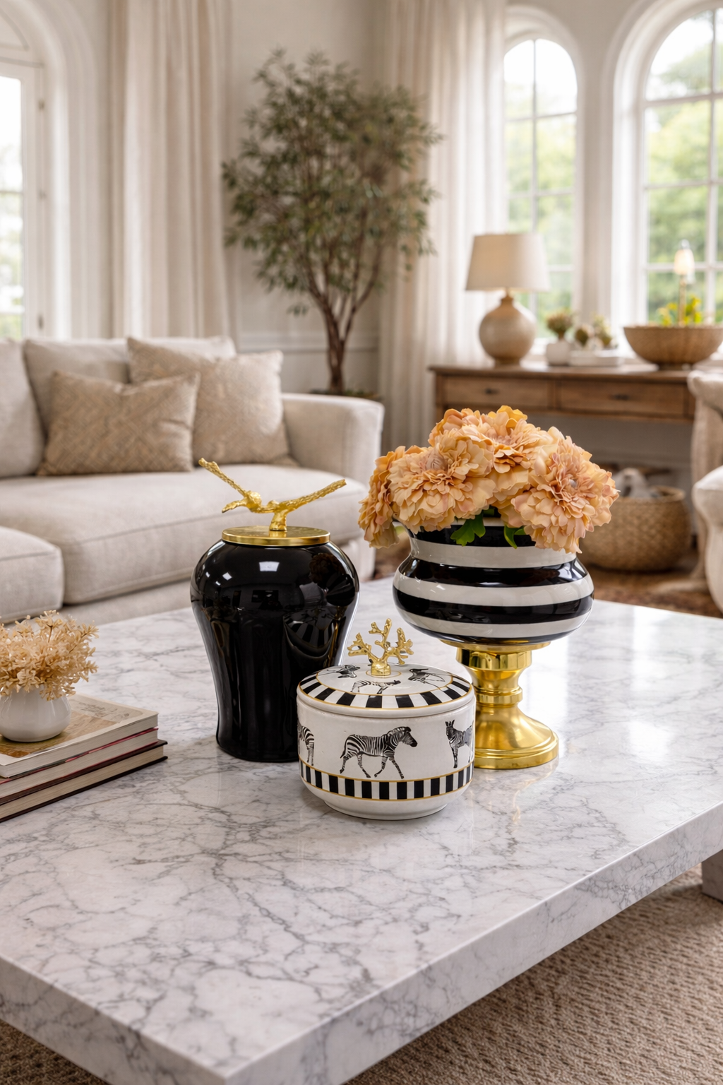 Dekoratif Obje Salon Seti  Zebra At Desen Kutu Siyah Zebra Ayaklı Saksı Siyah Şah Gold
