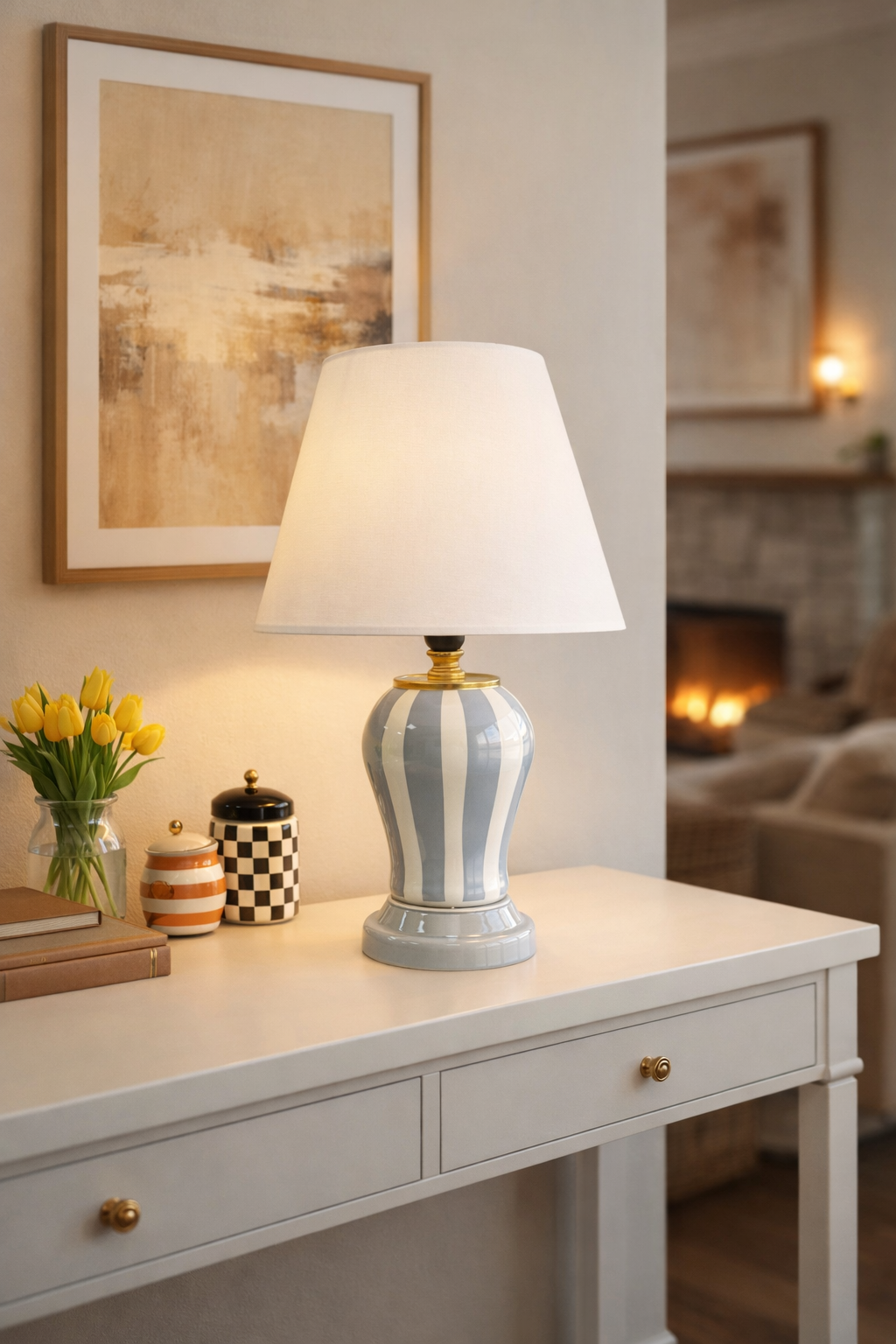 Abajur Aydınlatma Şah Gri Dik Çizgi Beyaz Şapka Gold