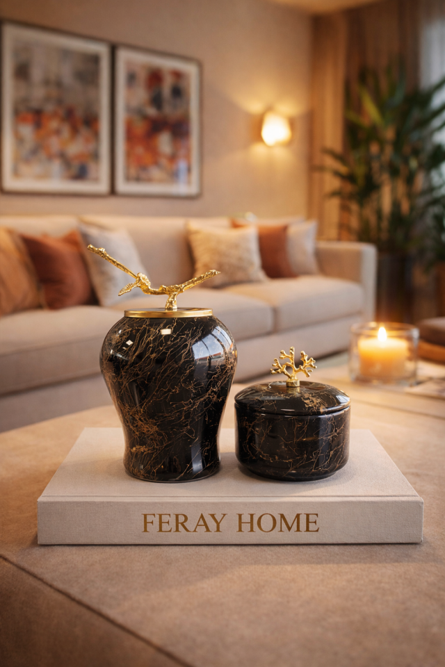 Dekoratif Obje Gold Dallı Siyah Mermer Şah Küp Mercan Zamaklı Siyah Mermer Obje