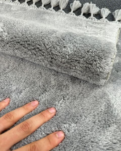 Cloud Serisi Makinede Yıkanabilir Gri Peluş Halı NX-117