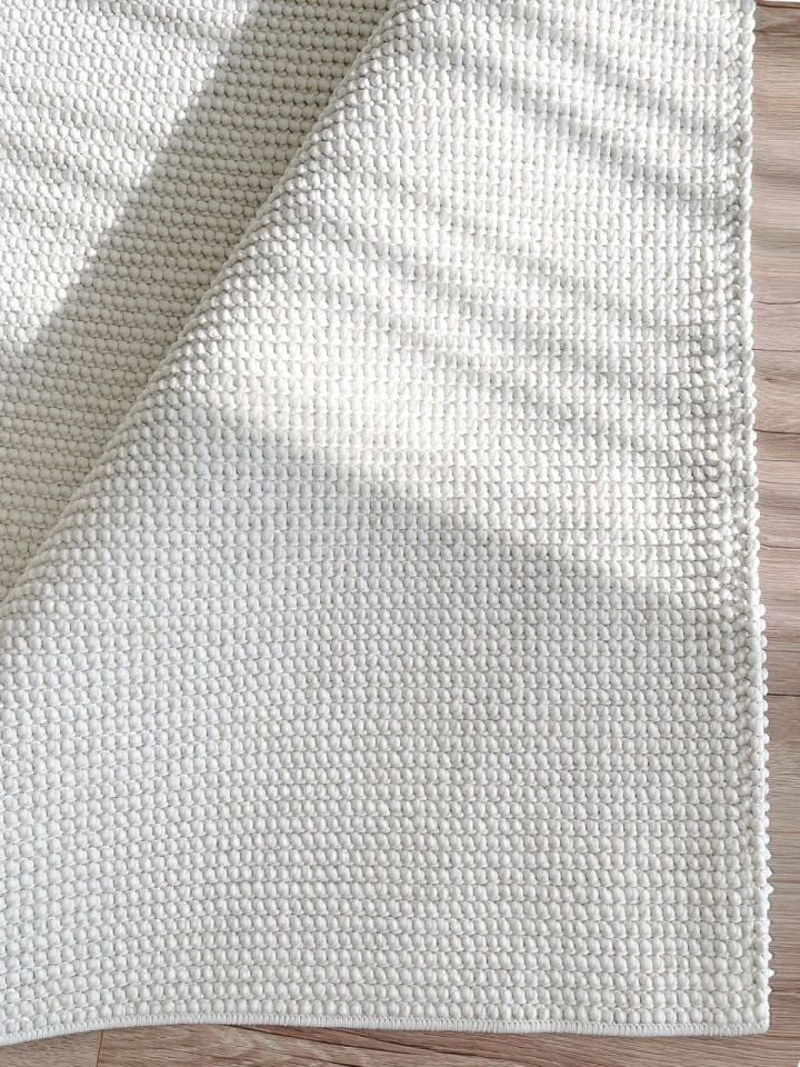 Clam Serisi Bukle Modern Ekru Renk Halı NX-3008K