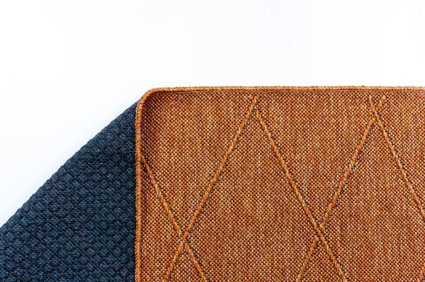 Mercan Serisi Kiremit Renk Makinede Yıkanabilir Kilim NX-5006
