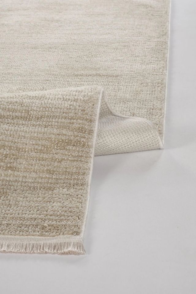 Morien Serisi Bej Renk Makine Halısı AP-8422