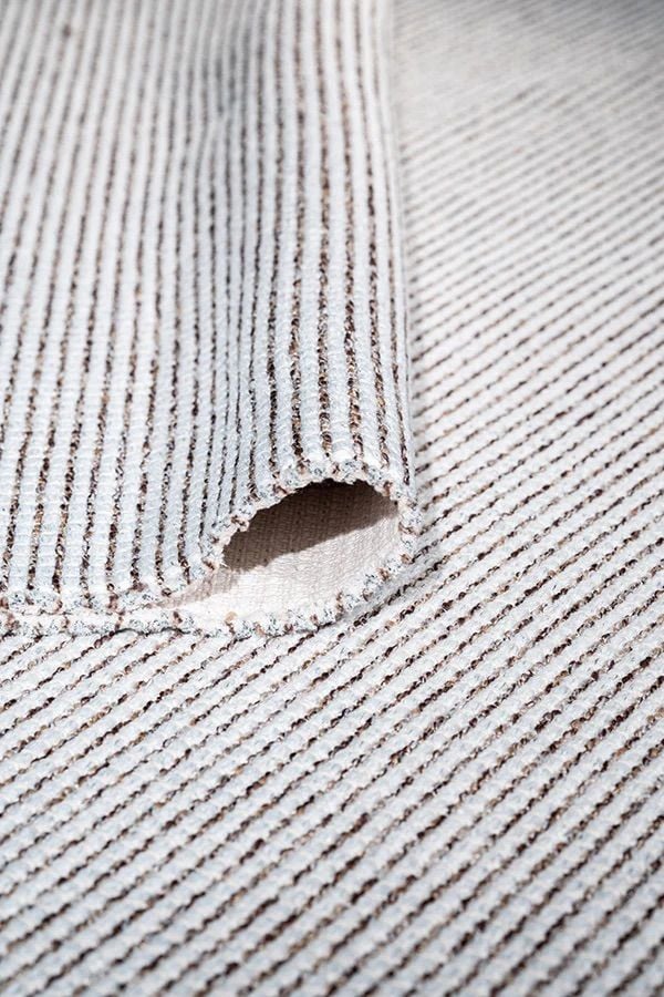 Norge Serisi Yumuşak Dokulu Yeni Nesil Kahve Renk Halı AP-7414