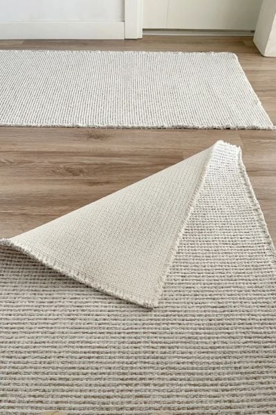 Norge Serisi Yumuşak Dokulu Yeni Nesil Bej Renk Halı AP-7412