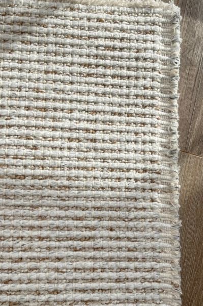 Norge Serisi Yumuşak Dokulu Yeni Nesil Bej Renk Halı AP-7412