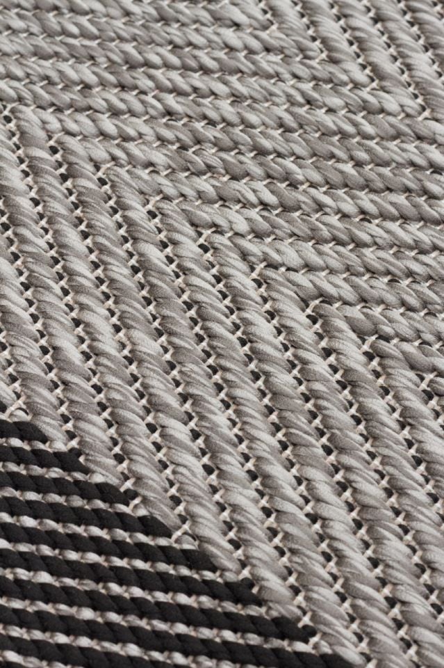 Alfa Serisi Makinede Yıkanabilir Gri/Siyah Sisal Halı NX-27