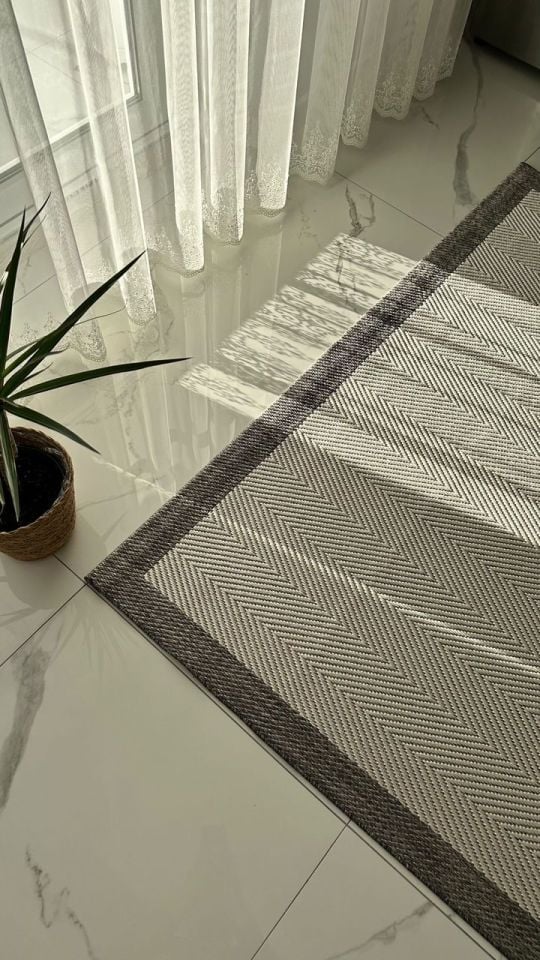 Alfa Serisi Makinede Yıkanabilir Beyaz/Gri Sisal Halı NX-11