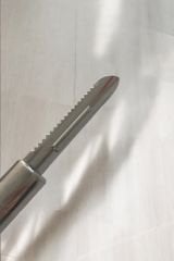 Oyacak ve Soyacak Paslanmaz Kararmaz Çelik 1 Ürün de 2 İşlev