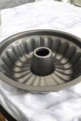 Paslanmaz ve Kararmaz Çelik Yuvarlak Kek Kalıbı- 27 CM
