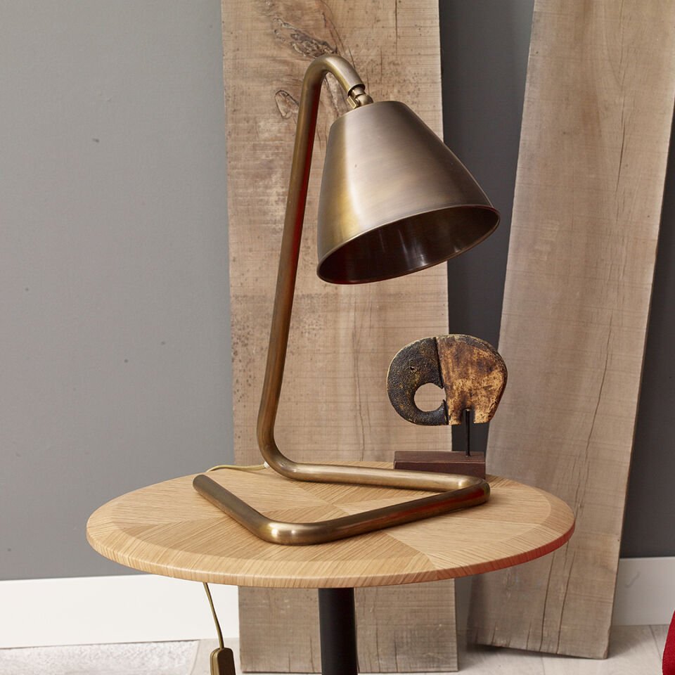 Gale Desk Lamp