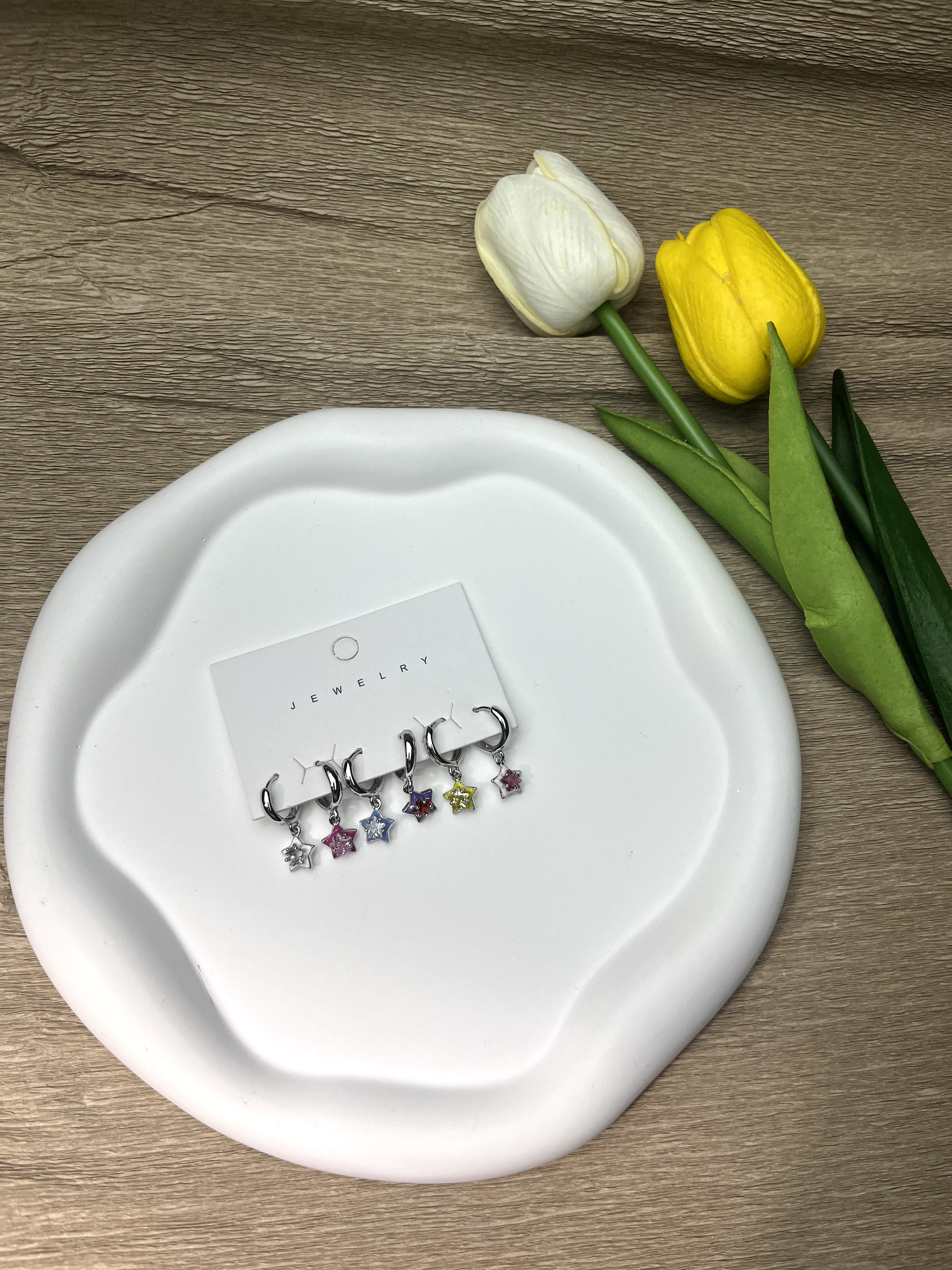 Gümüş Rengi Yıldız Figürlü Renkli 6'lı Set Küpe