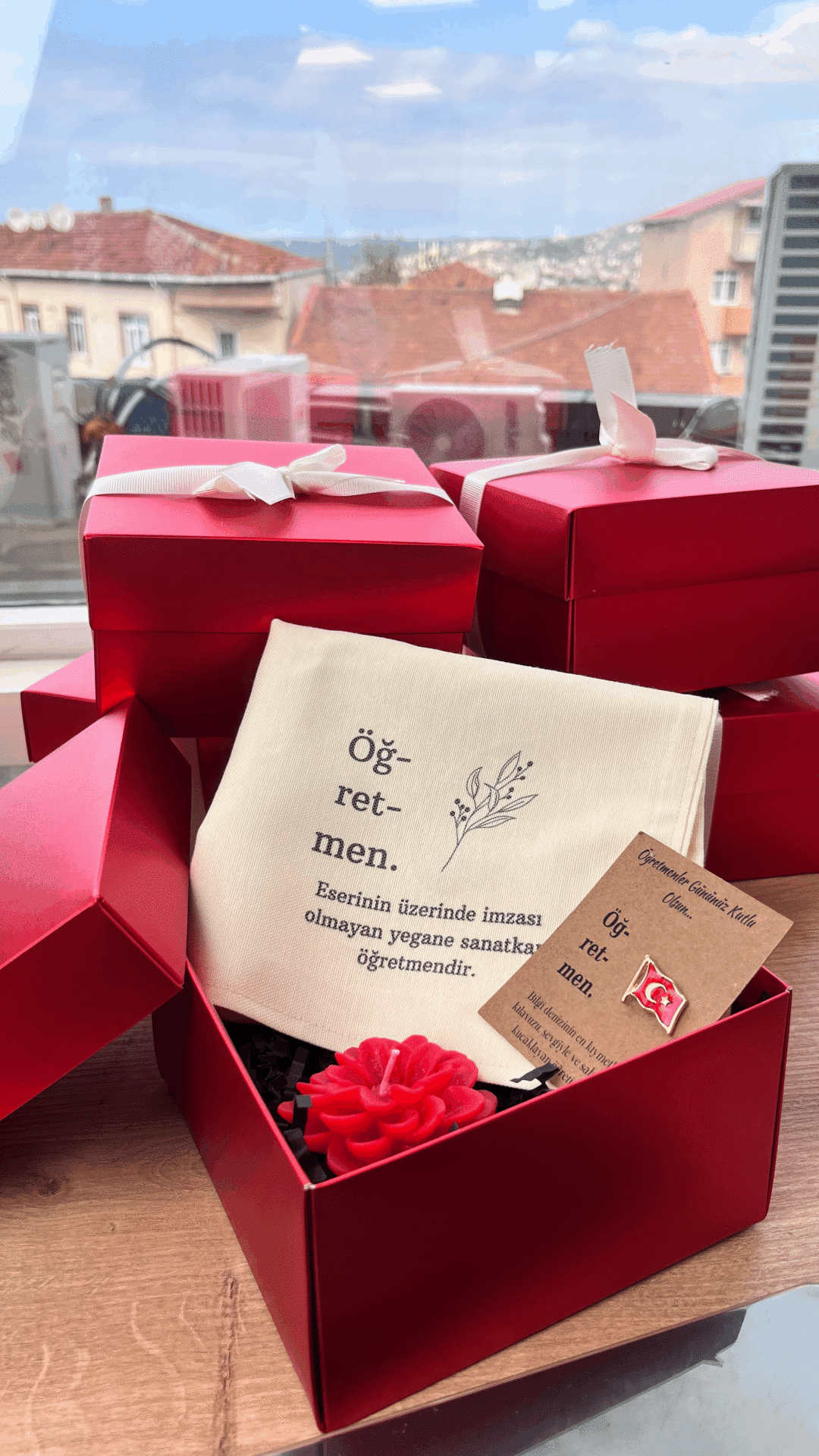 Öğretmenler Günü Hediye Kutusu