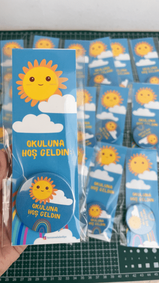 Okuluna Hoş Geldin Ayraç & Rozet Seti