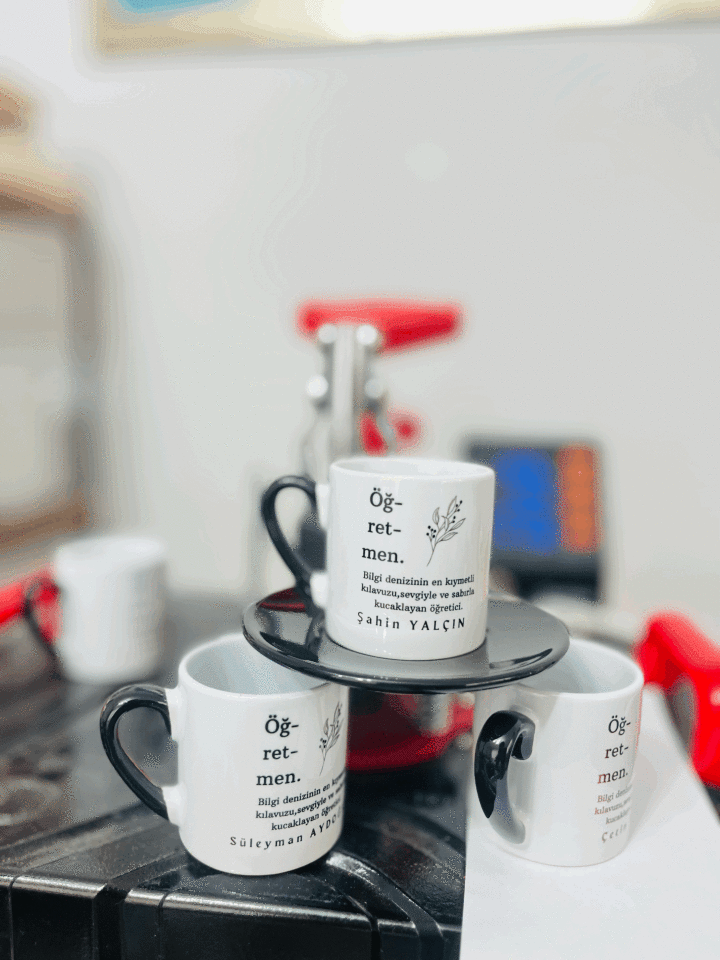 ÖĞRETMENLER GÜNÜ  KAHVE FİNCANI SİYAH