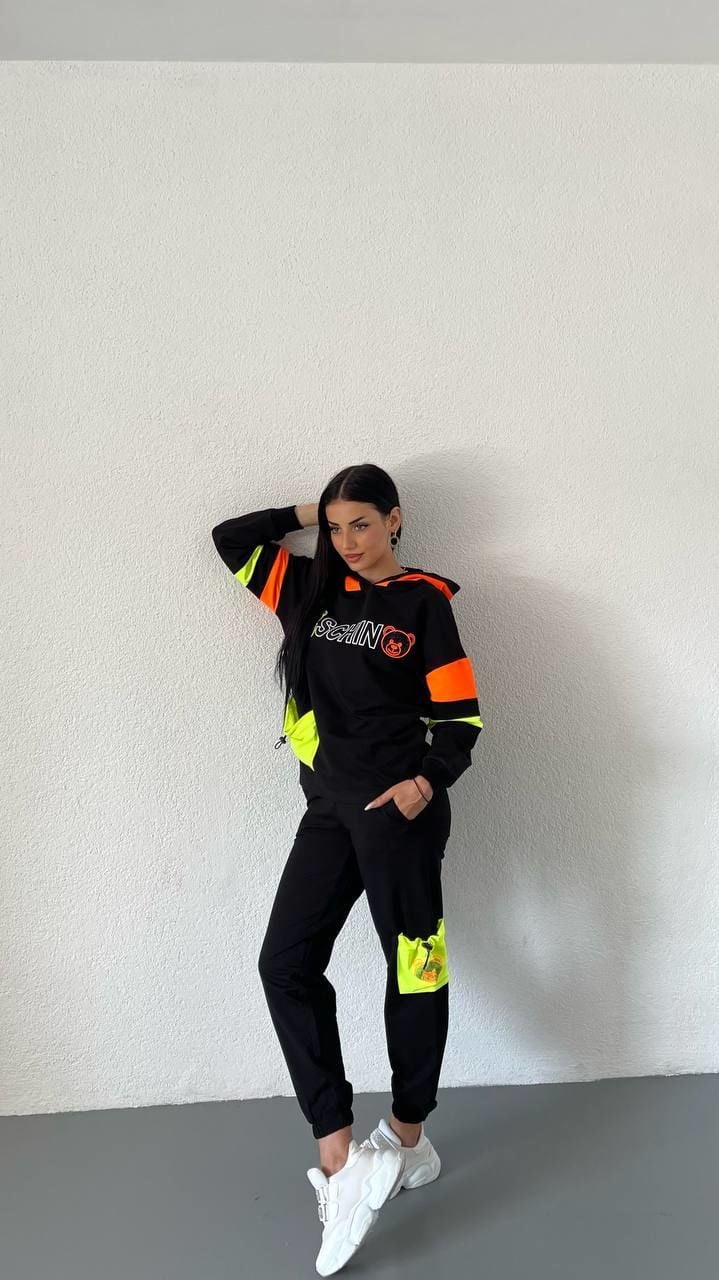 Yazılı ve Taşlı Normal Kesim İkili Takım Siyah - XL