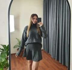 Boğazlı Salaş Uzun Kazak Pileli Mini Çan Etek İkili Triko Takım Antrasit - S-M