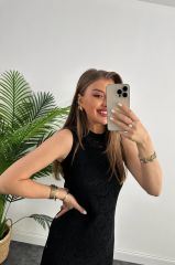 Yandan Yırtmaçlı Astarlı Dantel Örme Dizaltı Elbise Siyah - S-M