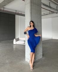 Omuz Ve Eteği Fırfırlı Dizde Tek Omuz Elbise Siyah Mavi - XXXL