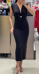 Derin V Yaka Vatkalı Çiçekli Güllü Taşlı Maxi Elbise Siyah - XL