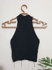 İnci Boncuklu Bisiklet Yaka Crop Triko Bluz Siyah - S-M