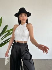 İnci Boncuklu Bisiklet Yaka Crop Triko Bluz Beyaz - S-M