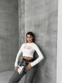 Bisiklet Yaka Yazılı Baskılı Fiyonklu Crop Bluz Beyaz-Fiyonklu - L