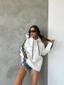 Kapüşonlu Şeritli Oversize Salaş Uzun Sweatshirt Beyaz - L