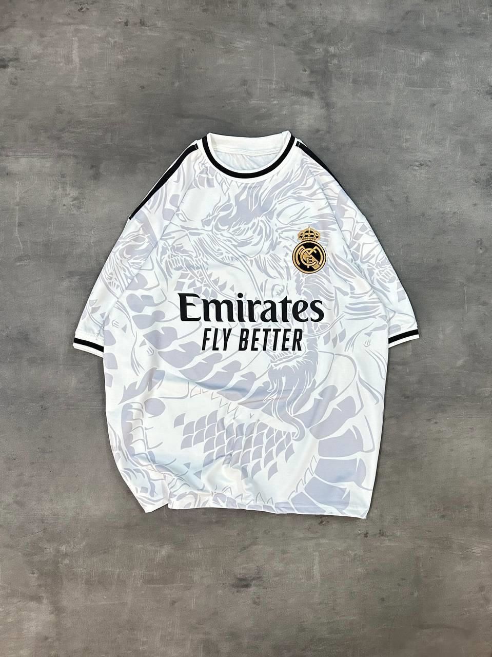 Real Madrid Ejderha Desenli Oversize T shirt 2 plik Likral 529 00 TL