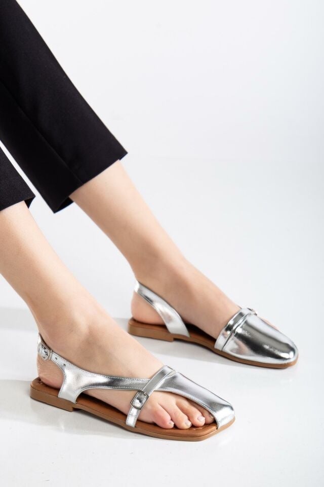 Suins Zarina Model Kadın Sandalet Gümüş - 40