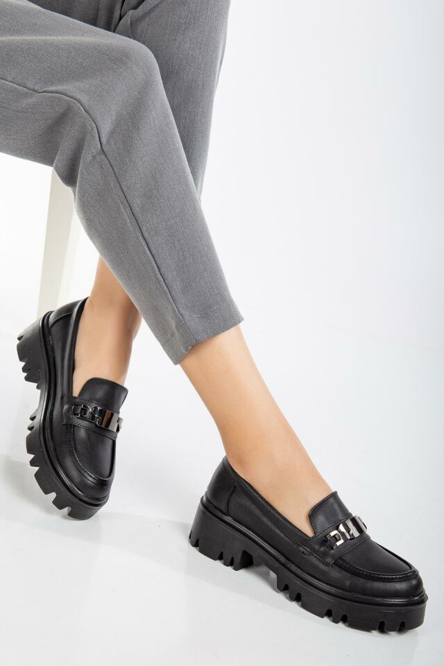 Suins Larsa Model Toka Detaylı Kadın Loafer Ayakkabı Siyah - 40