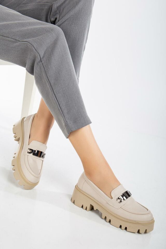 Suins Larsa Model Toka Detaylı Kadın Loafer Ayakkabı Bej - 40