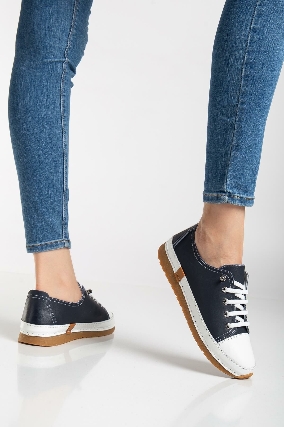 Suins Lorry Hakiki Deri Yumuşak Kadın Günlük Spor Ayakkabı Sneaker 40 - Lacivert