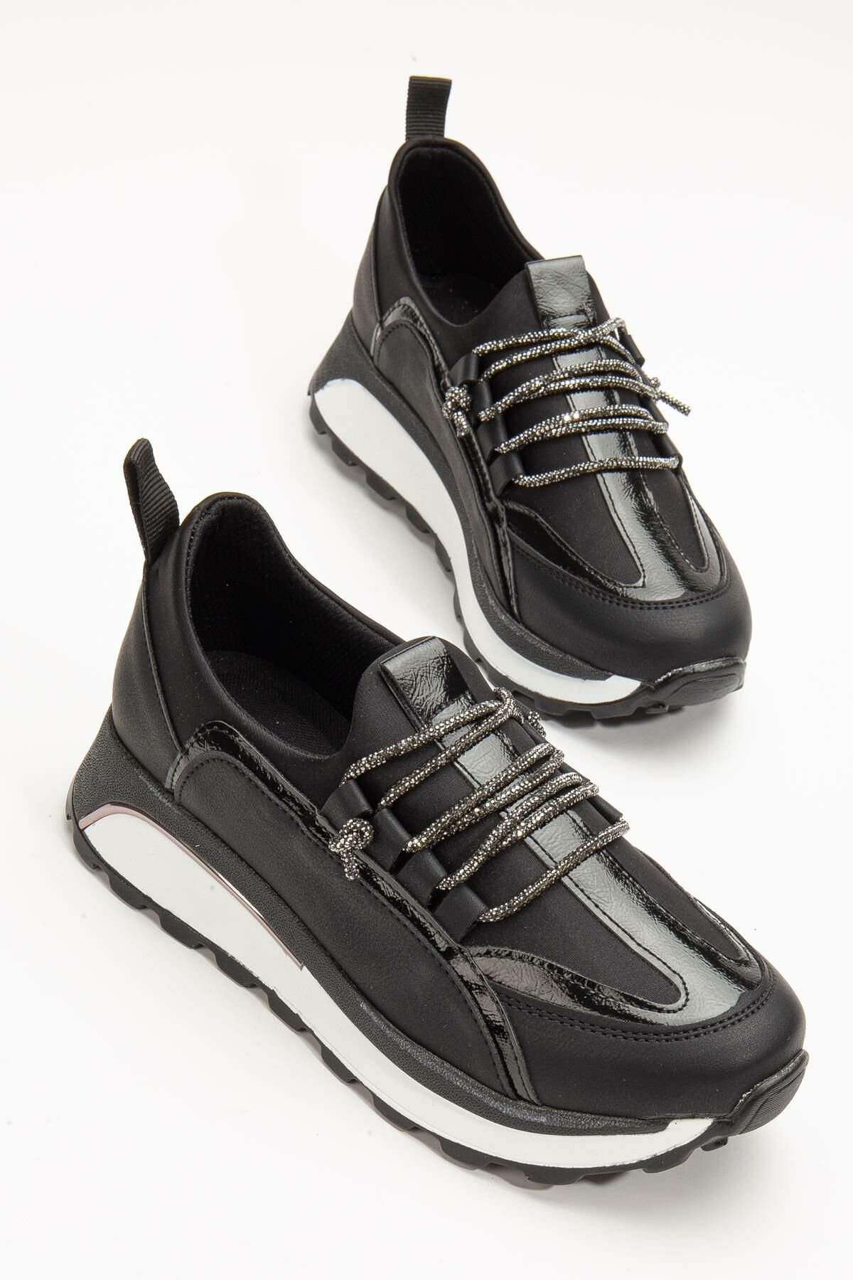 Verica Kadın Spor Ayakkabı Sneaker Lastik Detaylı Taşlı Siyah - 40