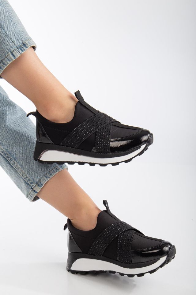 Verica Kadın Spor Ayakkabı Sneaker Lastik Detaylı Taşlı Siyah - 40