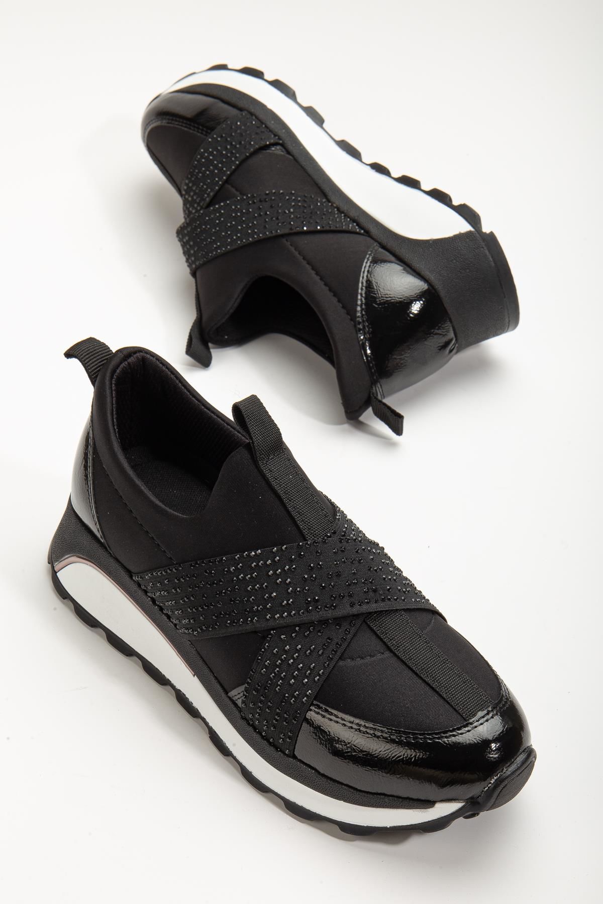 Verica Kadın Spor Ayakkabı Sneaker Lastik Detaylı Taşlı Siyah - 40