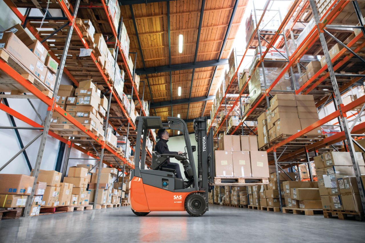 Elektrikli Forkliftlerin Dizel Forkliftlere Göre Avantajlı Olduğu Durumlar
