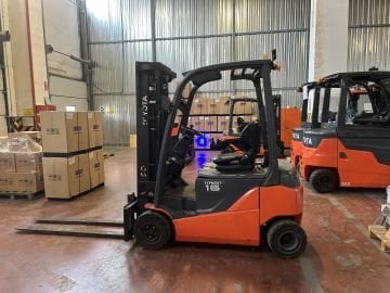 Toyota Traigo 48V 8BMK16T Elektrikli Forklift